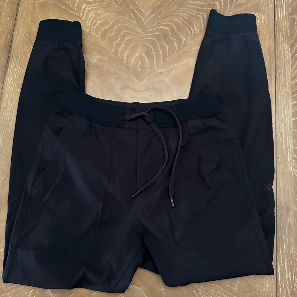 Lululemon Women’s Black Joggers Size S